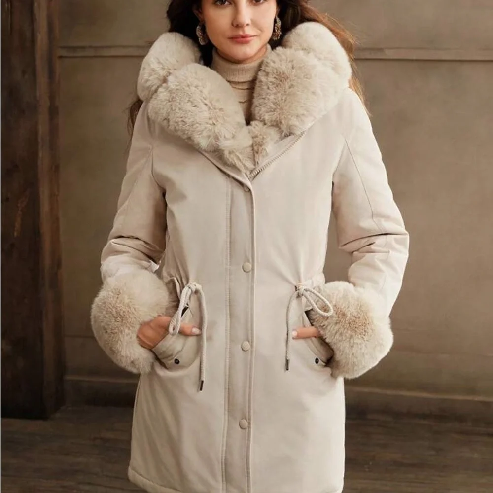 Elegant Tan Teddy Jacket with Fur Trim